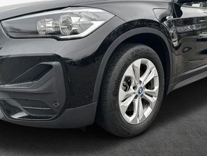 BMW X1 xDrive25e Advantage Aut. Shz PDC Klimaaut. Parkassist. DAB Navi X1 xDrive25e