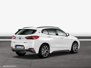 BMW X2 xDrive25e M Sportpaket DAB LED RFK Navi Shz X2 xDrive25e