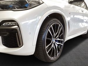 BMW X5 M50i Head-Up HK HiFi DAB Aktivlenkung WLAN