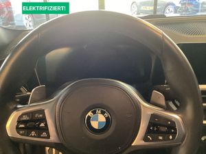 BMW 330e Limousine M Sport Head-Up HK HiFi DAB WLAN