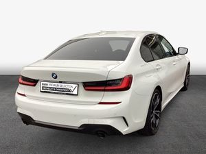 BMW 330i Limousine M Sport Head-Up DAB WLAN Shz 330i