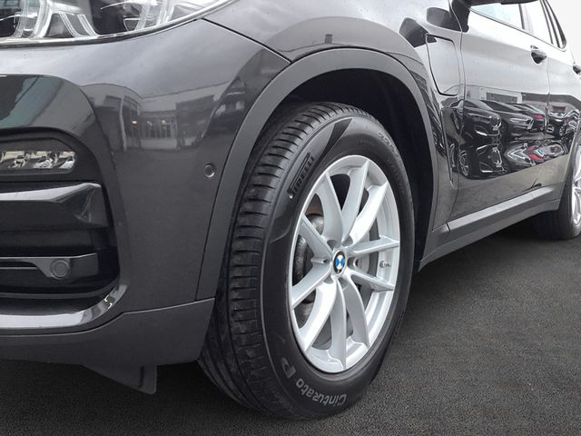 BMW X3 xDrive30e Advantage HiFi LED Parkassistent X3 xDrive30e