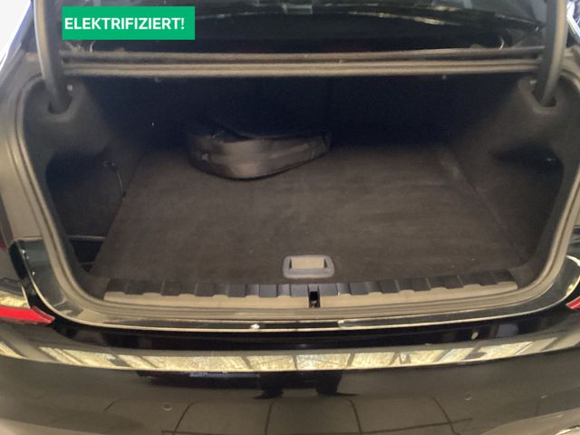 BMW 330e Limousine M Sport Head-Up HK HiFi DAB WLAN