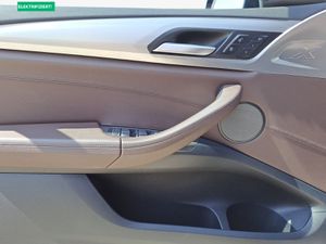 BMW iX3 Gestiksteuerung Head-Up HK HiFi DAB LED AHK