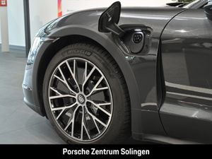 PORSCHE Taycan 4S Cross Turismo Bose Pano Abstandsregel Surround