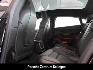 PORSCHE Taycan Beifahrerdisplay Performancebatterie Plus