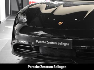 PORSCHE Taycan Beifahrerdisplay Performancebatterie Plus