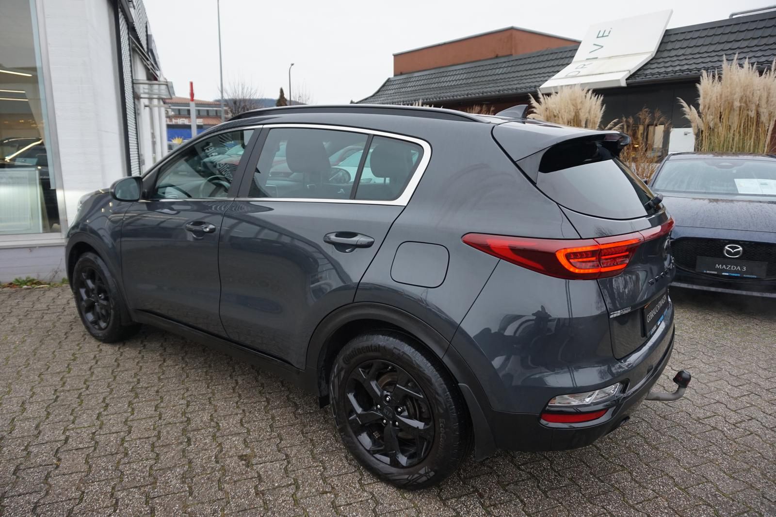 KIA Sportage 1.6 CRDI AWD BLACK EDITION *LED* AHK*