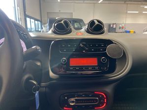 SMART fortwo cabrio EQ Cool@Audio Allwetterreifen ...