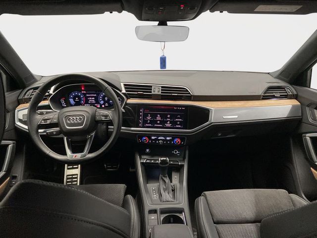 AUDI Q3 35 TFSI S tronic advan. AHK LED Sportsitz vo. u.v.m Q3