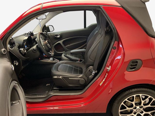 SMART fortwo cabrio EQ prime 22KW JBL Sound Exclusive Pak