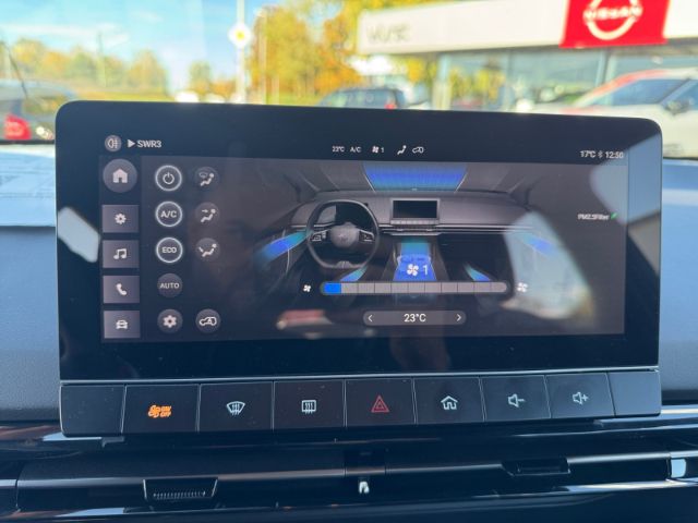 MG MG4 4 Standard Elektromotor 125 kW LED ACC Apple CarPlay Android Auto Klimaautom DAB Keyless