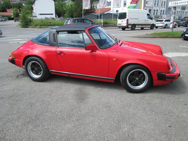 PORSCHE 911 Targa 3,2