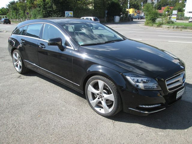 MERCEDES-BENZ CLS 350 Shooting Brake