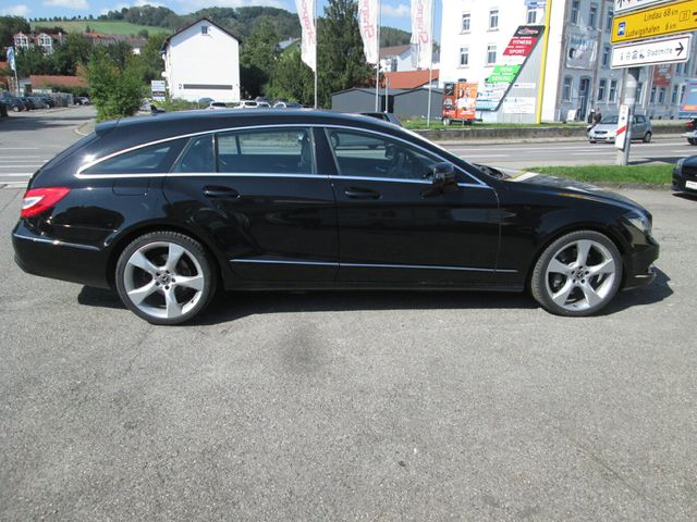 MERCEDES-BENZ CLS 350 Shooting Brake