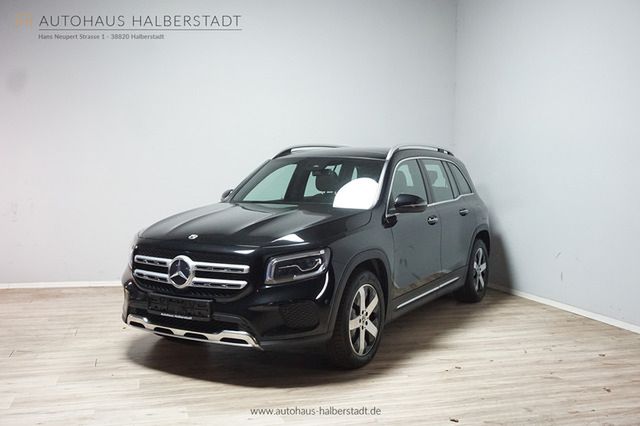 MERCEDES-BENZ GLB 220