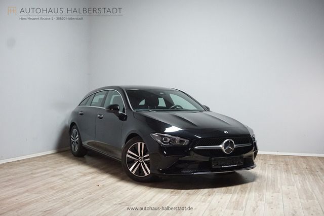 MERCEDES-BENZ CLA 200 Shooting Brake