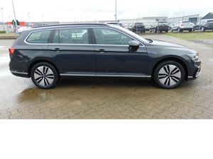 VW Passat Variant