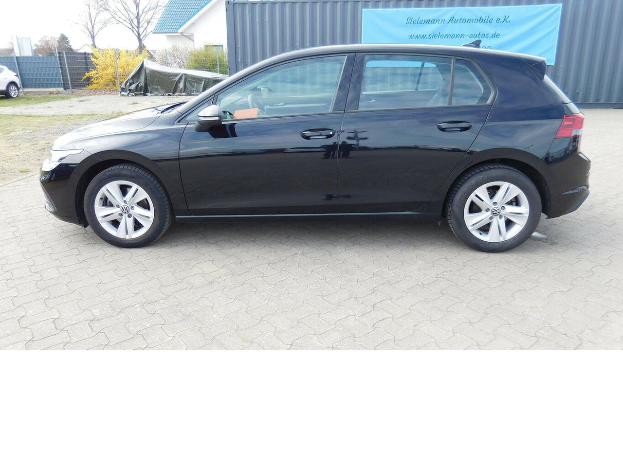 VW Golf VIII 1.0 Basis BMT 4Trg TSI Klima