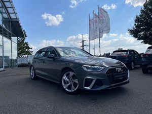 AUDI A4 Avant  2.0 TFSI S-tronic S line *Sportfahrwerk*LED*