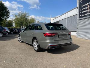 AUDI A4 Avant  2.0 TFSI S-tronic S line *Sportfahrwerk*LED*