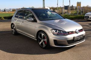 VW Golf VII  2.0 TSI DSG GTI Performance
