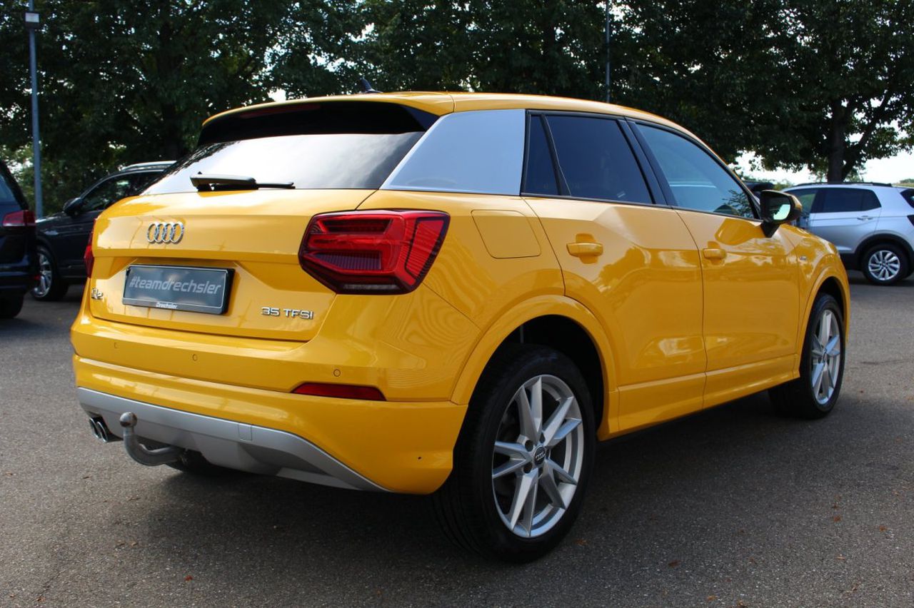 AUDI Q2 35 S line 1.5 TFSI S-tronic  sport *Sportfahrwerk*Navi*