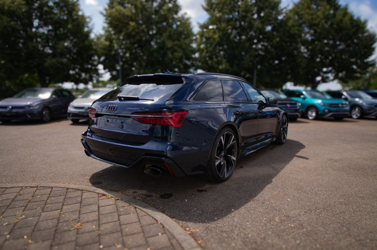 AUDI RS6 4.0 TFSI quattro  ABT Indivduallackierung 