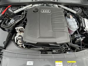 AUDI A4 Avant 35 2.0 TDI  Assistenzpaket Stadt Tour