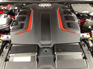 AUDI SQ8 4.0 V8 TDI quattro B&O Pano Allradlenkung