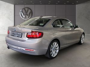 BMW 230i 2 Coupe Luxury Line*NAVI*XENON*TEMPOM*UVM*