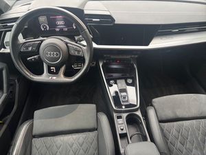 AUDI A3 Sportback S line 45 TFSIe B&O Matrix