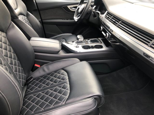 AUDI SQ7 4.0 V8 TDI quattro tiptronic AHK HUD Pano