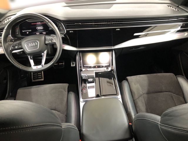 AUDI SQ8 4.0 V8 TDI quattro B&O Pano Allradlenkung