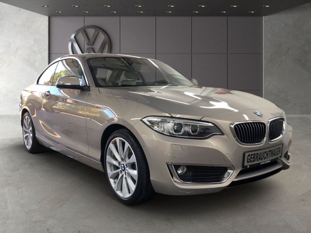 BMW 230i 2 Coupe Luxury Line*NAVI*XENON*TEMPOM*UVM*