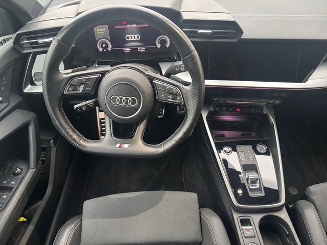 AUDI A3 Sportback S line 45 TFSIe B&O Matrix