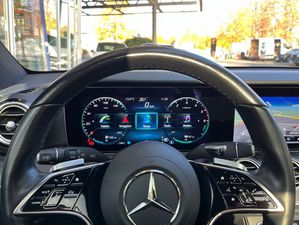 MERCEDES-BENZ E 300 de T PANO MBUX HighEnd Multibeam 360° u.v.m