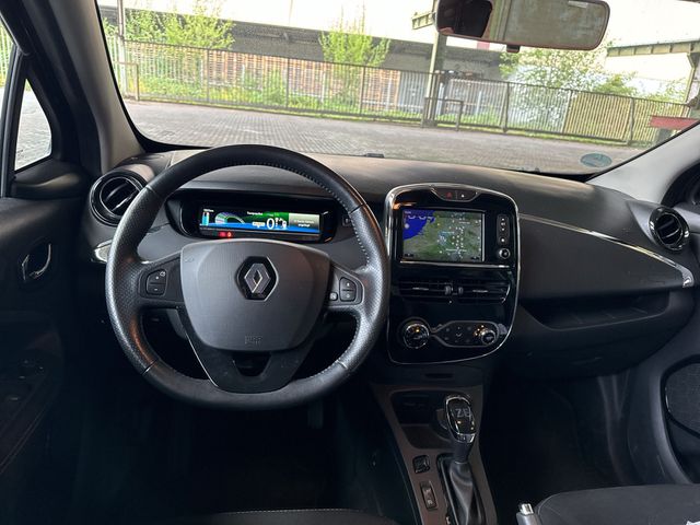 RENAULT ZOE