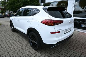 HYUNDAI Tucson 2.0 *N-Line* 4WD Aut Leder Navi LED 19Alu