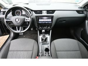 SKODA Octavia 1.5 TSI Combi *Style* Navi LED DAB 17Alu