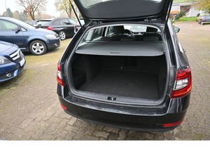 SKODA Octavia 1.5 TSI Combi *Style* Navi LED DAB 17Alu