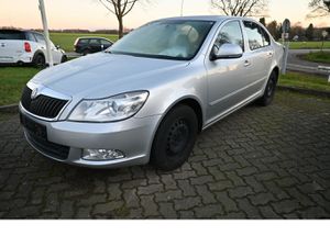 SKODA Octavia 1.4 TSI*Ambiente*mit AHK-Steuerkette neu