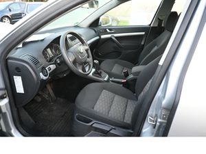 SKODA Octavia 1.4 TSI*Ambiente*mit AHK-Steuerkette neu