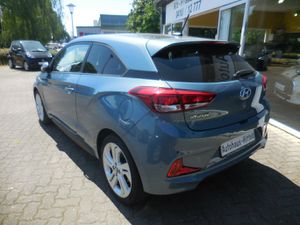 HYUNDAI i20 1.4 Coupe *Style* NAVI Pano PDC-Cam 17Alus