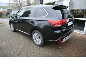 MITSUBISHI Plug-in Hybrid Outlander 2.4PHEV*Plus Spirit*4WD