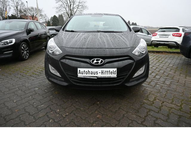 HYUNDAI i30 1.4 *Classic* Klima 17Alus HU-neu