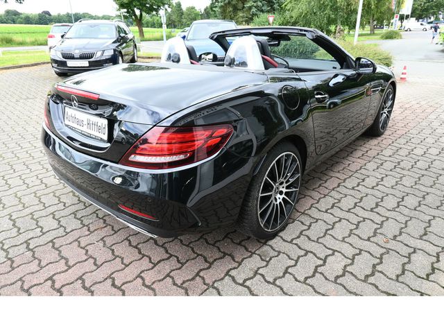 MERCEDES-BENZ SLC 200 *AMG-Line* Aut Klimaaut Pano Leder LED