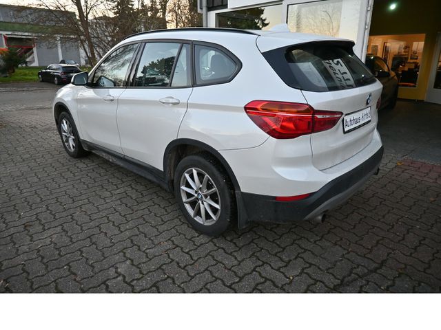 BMW X1 xDrive 20i Autom. Allrad mit AHK