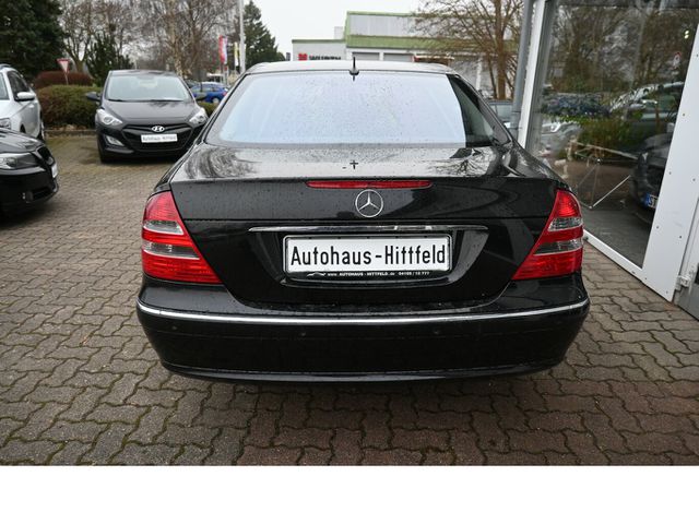 MERCEDES-BENZ E 500 V8 4Matic Aut *Elegance* 1.Hd Serviceheft