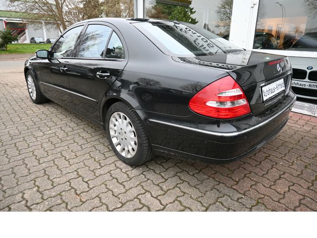 MERCEDES-BENZ E 500 V8 4Matic Aut *Elegance* 1.Hd Serviceheft